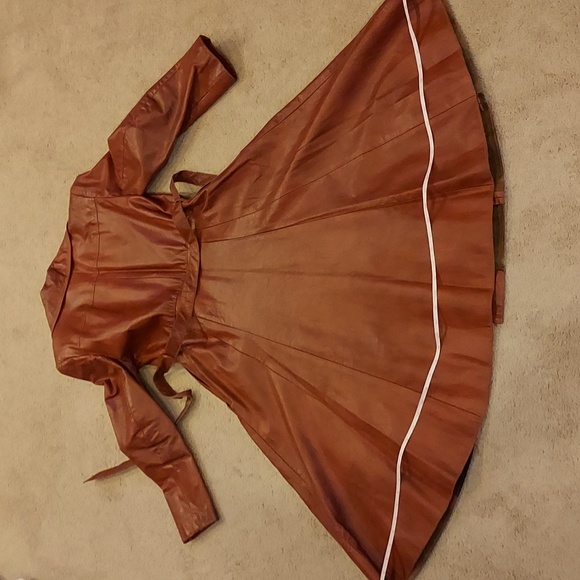 Ladies Brown Leather Long Coat - Picture 13 of 14